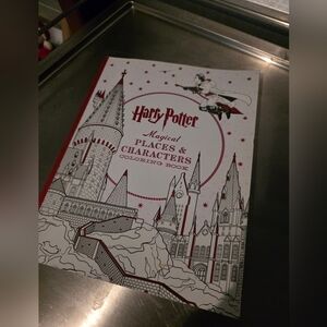 Harry Potter Colour Book 1 Pg Used